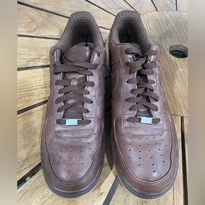 Men’s Nike Air Force Low - Chocolate Brown